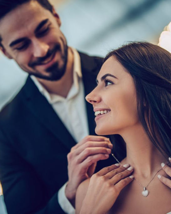 trang sức tặng bạn gái