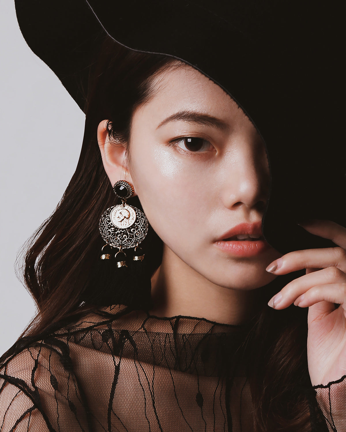 Bông Tai Đính Đá Quý