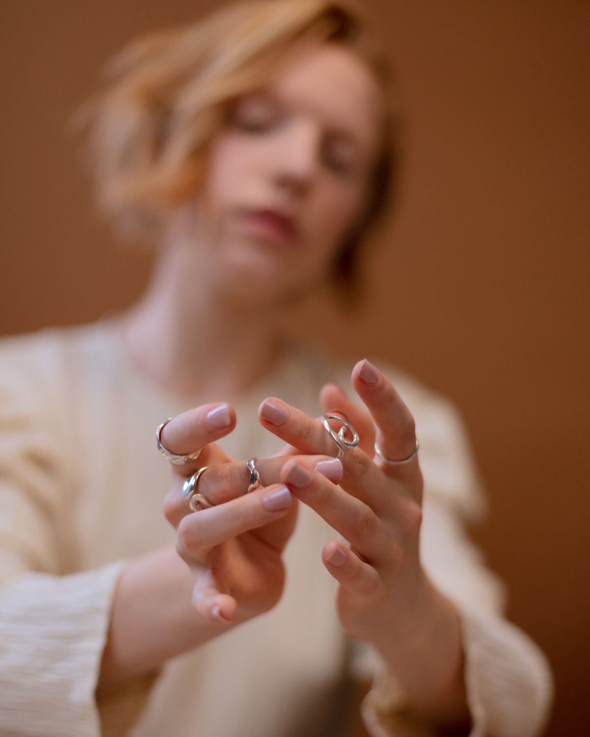 Cách Khắc Phục Đeo Nhẫn Bị Rộng