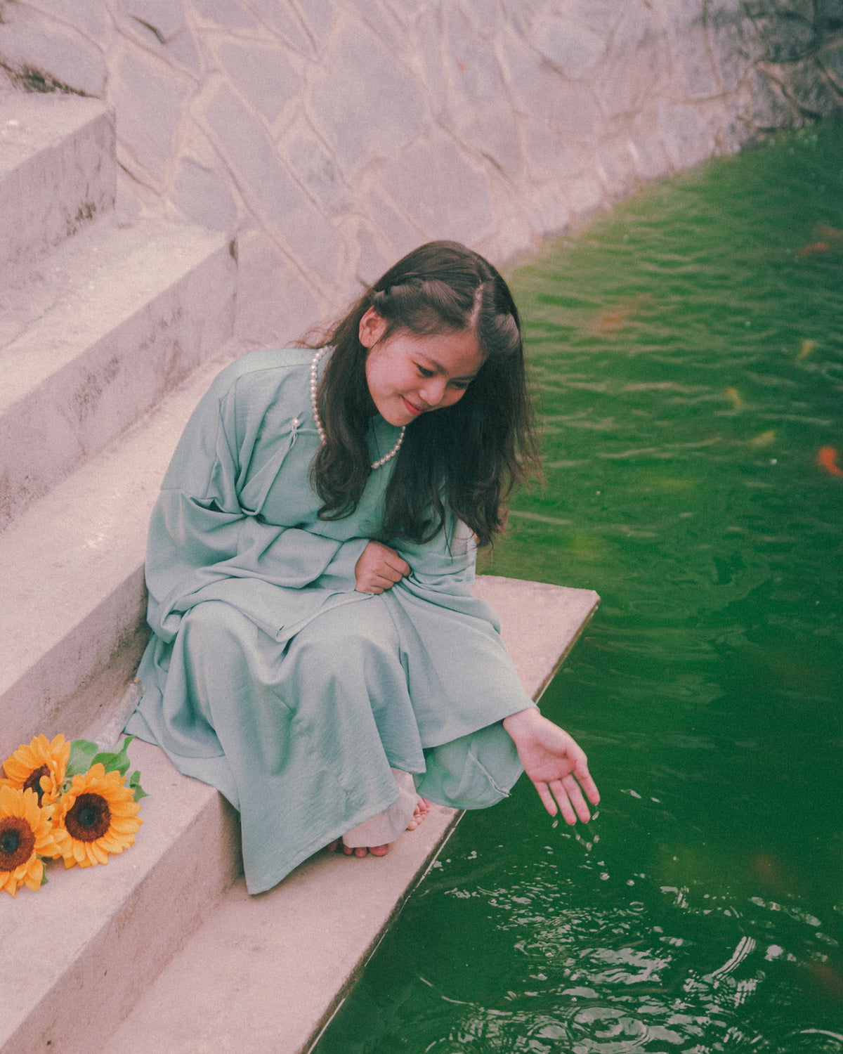 vòng cổ ngọc trai mặc áo dài