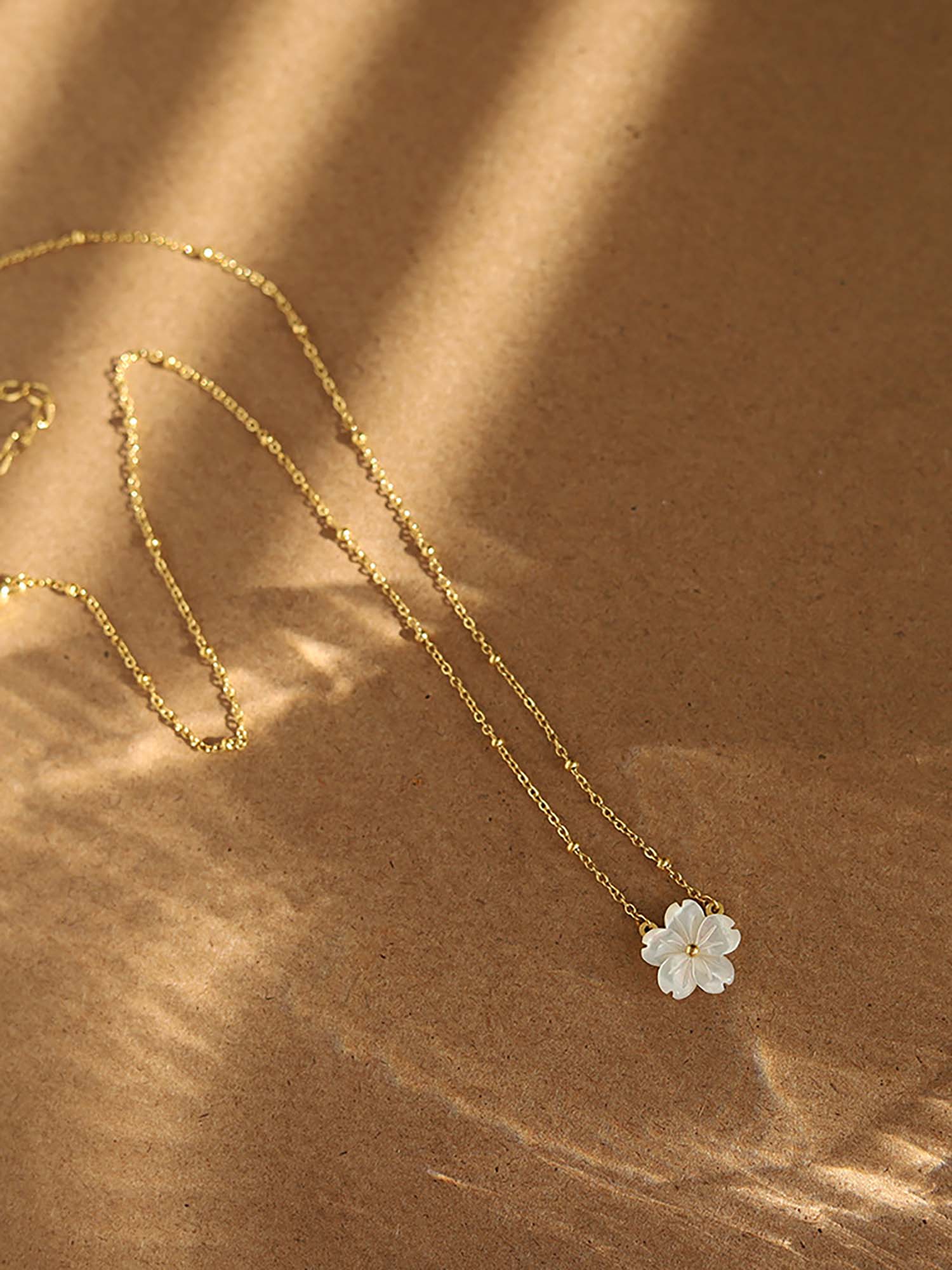 Dây chuyền mạ vàng 18K