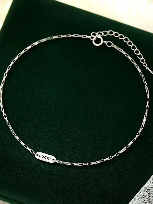 Lắc chân Delilah