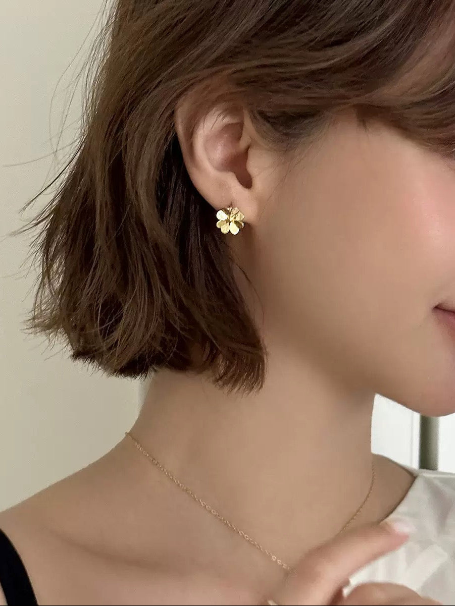 Bông tai Bernice