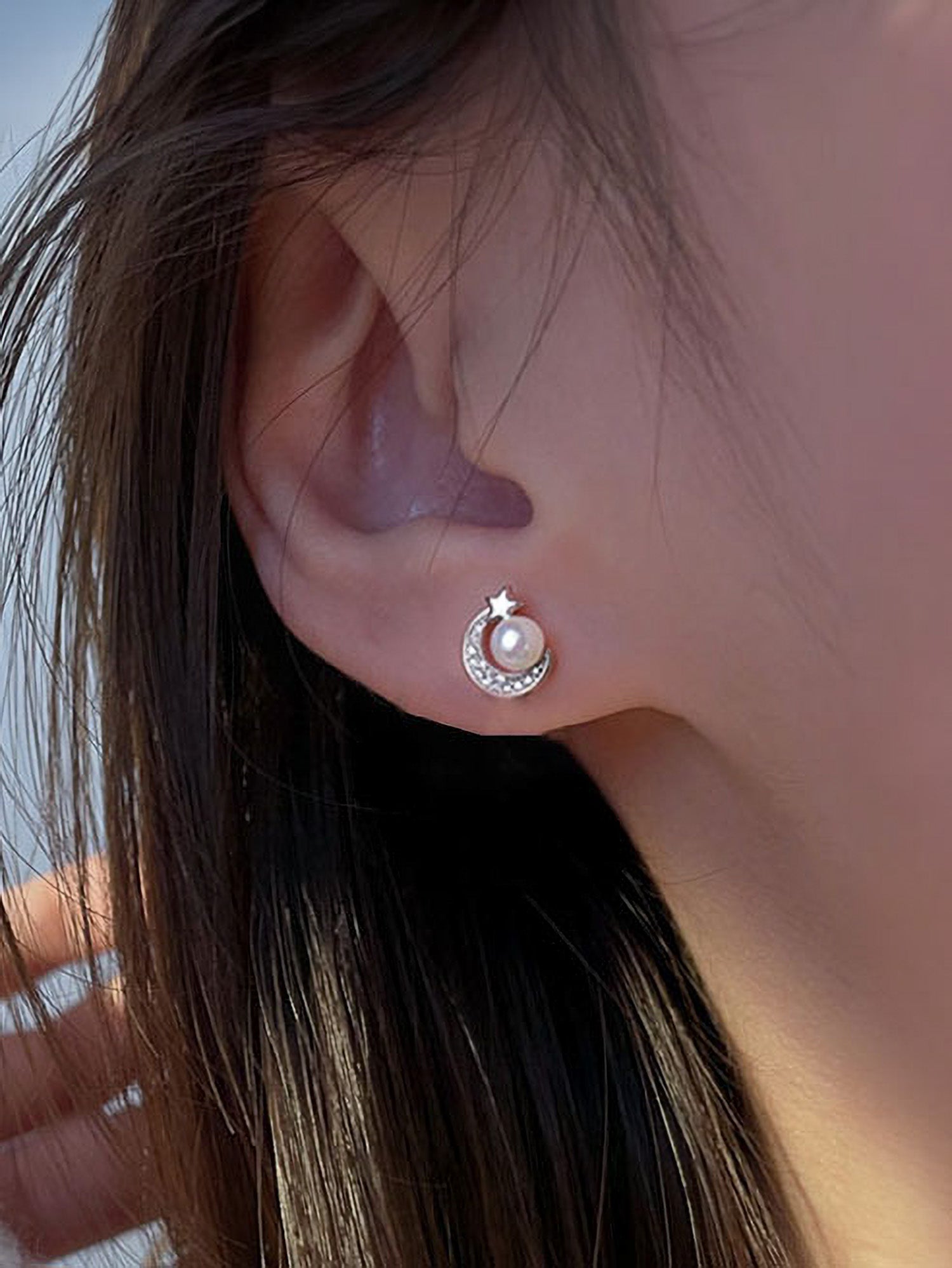 bông tai dễ thương và cuốn hút