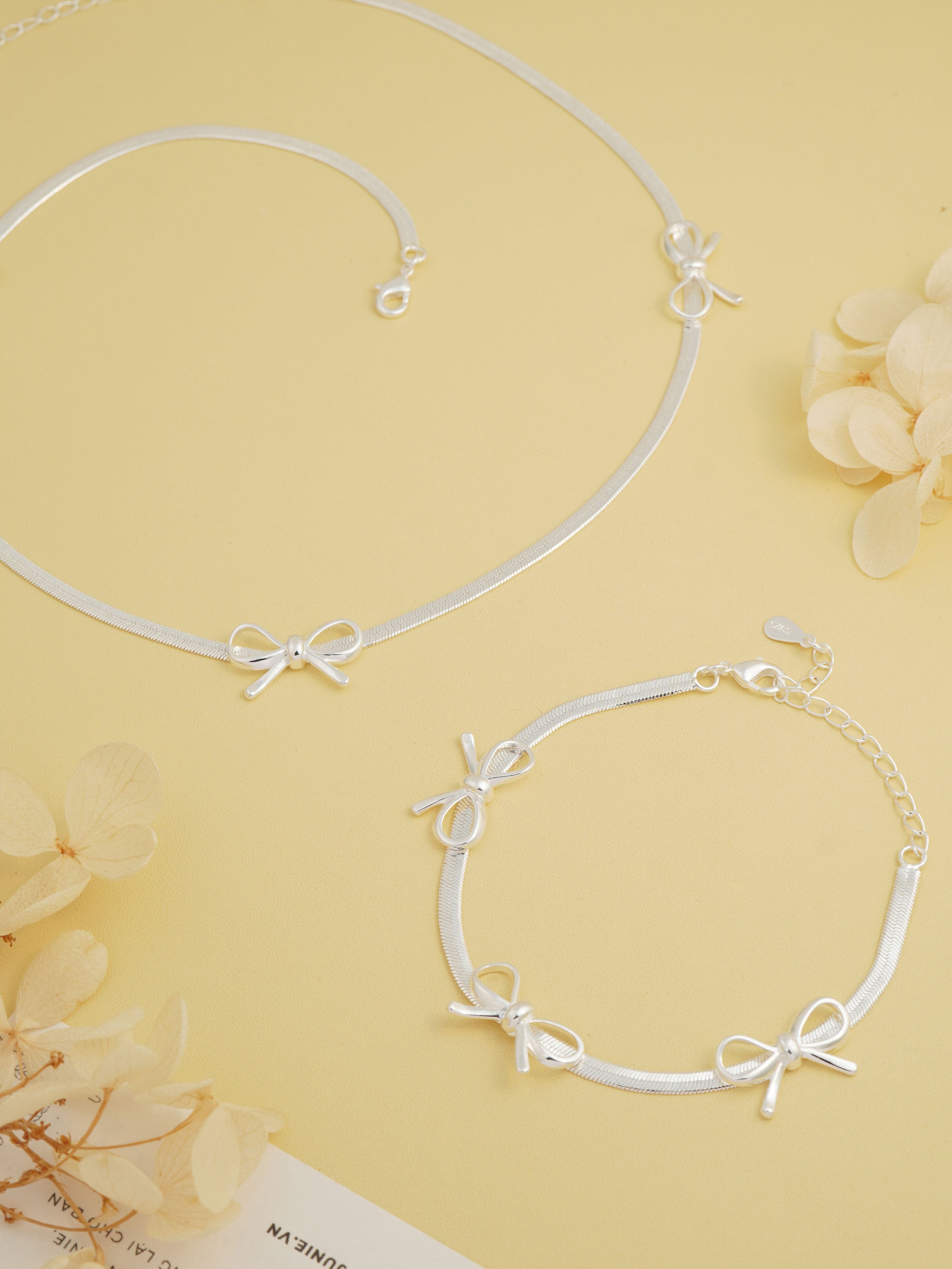 Dây chuyền Esther