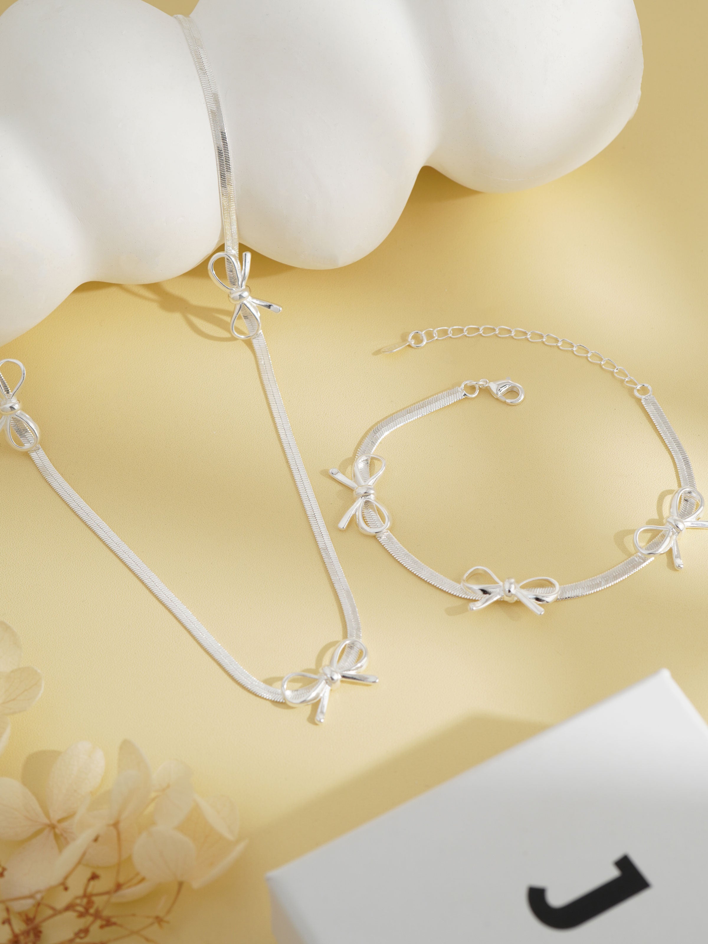 Dây chuyền Esther