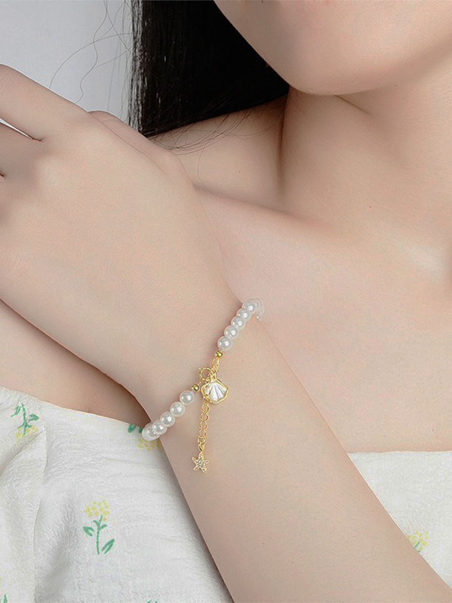 thể hiện 1 vẻ đẹp tinh khiết và sang trọng