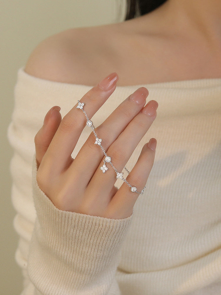 Vòng tay Bonnie Bạc