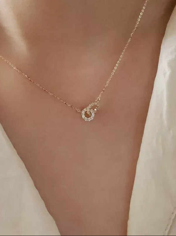 Dây chuyền Lacey