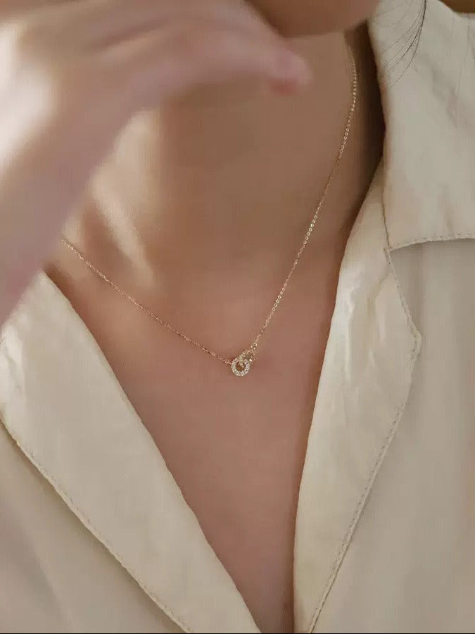 Dây chuyền Lacey
