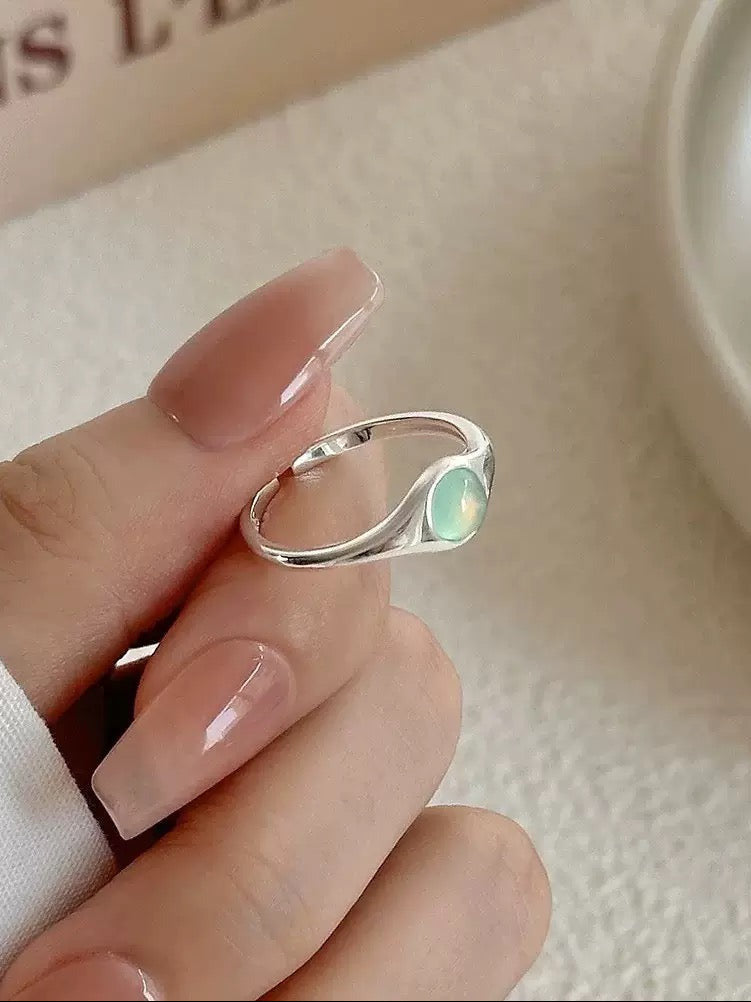 Nhẫn Vivienne